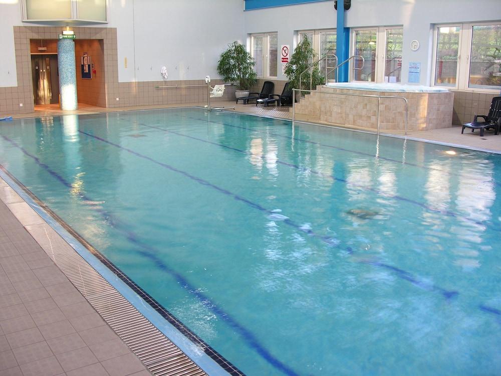 Hotel Kents Hill Park Training & Conference Centre Milton Keynes Exterior foto